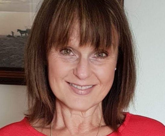 Amanda wearing thumb